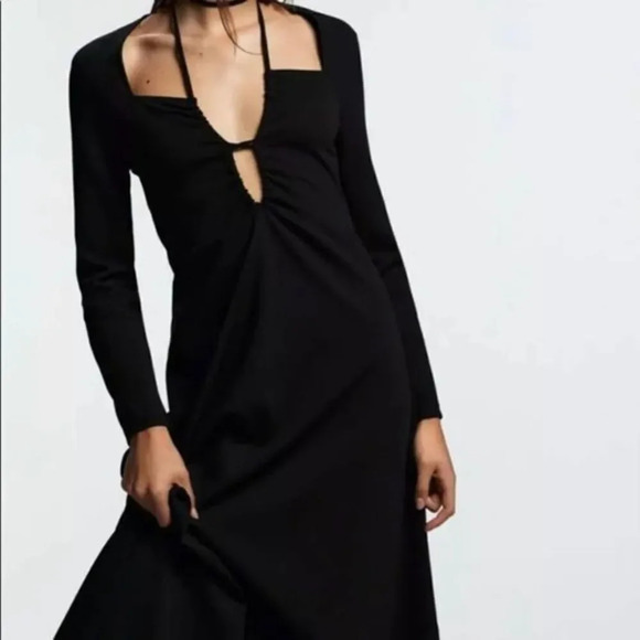 ZARA Midi Dress With Slit Strappy Cutout Top Long
Sleeve Black Dress - Picture 3 of 10